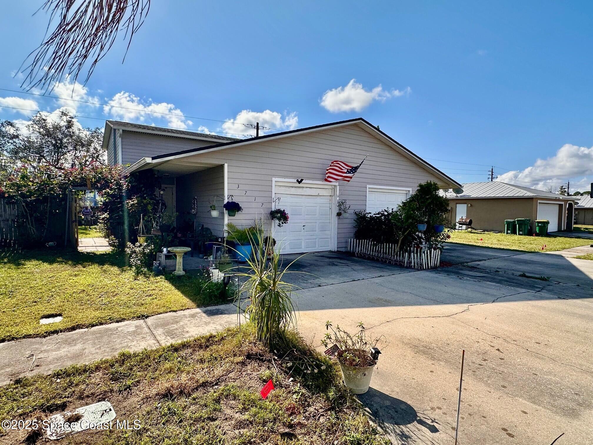 3717 W Malory Court