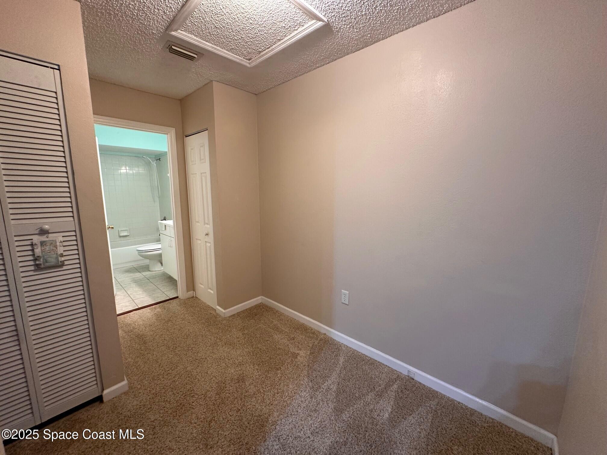 3717 W Malory Court
