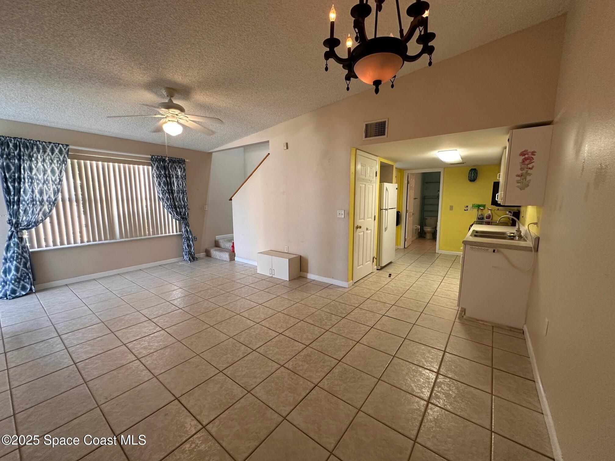 3717 W Malory Court
