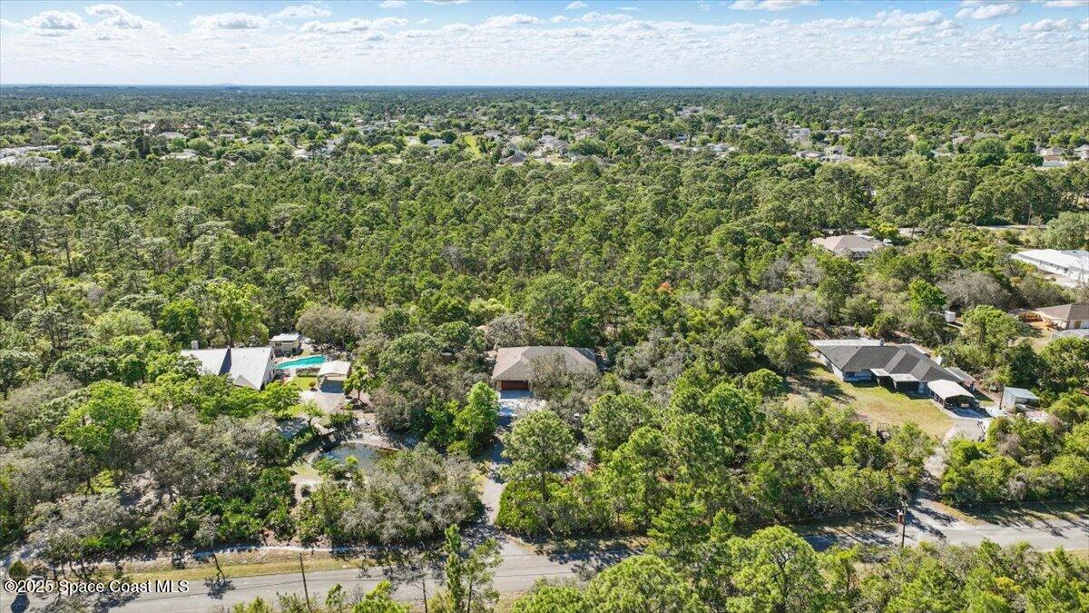 3940 Garvin Lake Drive, Grant-Valkaria