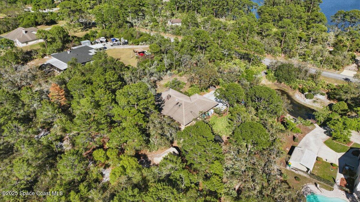 3940 Garvin Lake Drive, Grant-Valkaria