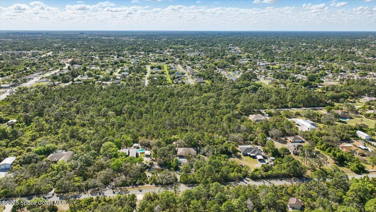 3940 Garvin Lake Drive, Grant-Valkaria