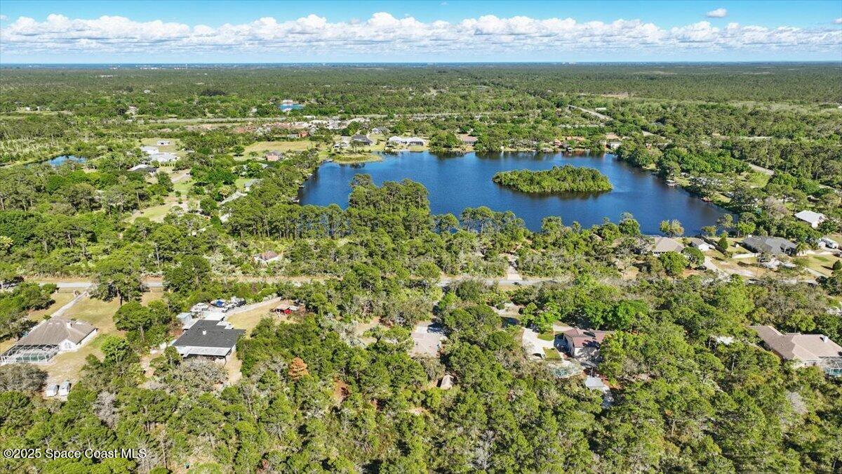 3940 Garvin Lake Drive, Grant-Valkaria