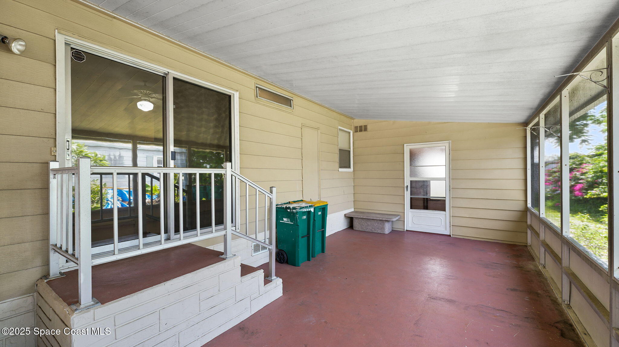 543 Ruth Circle