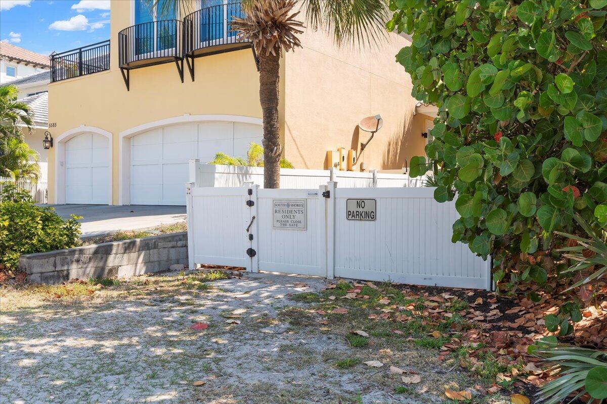 5584 Cord Grass Lane