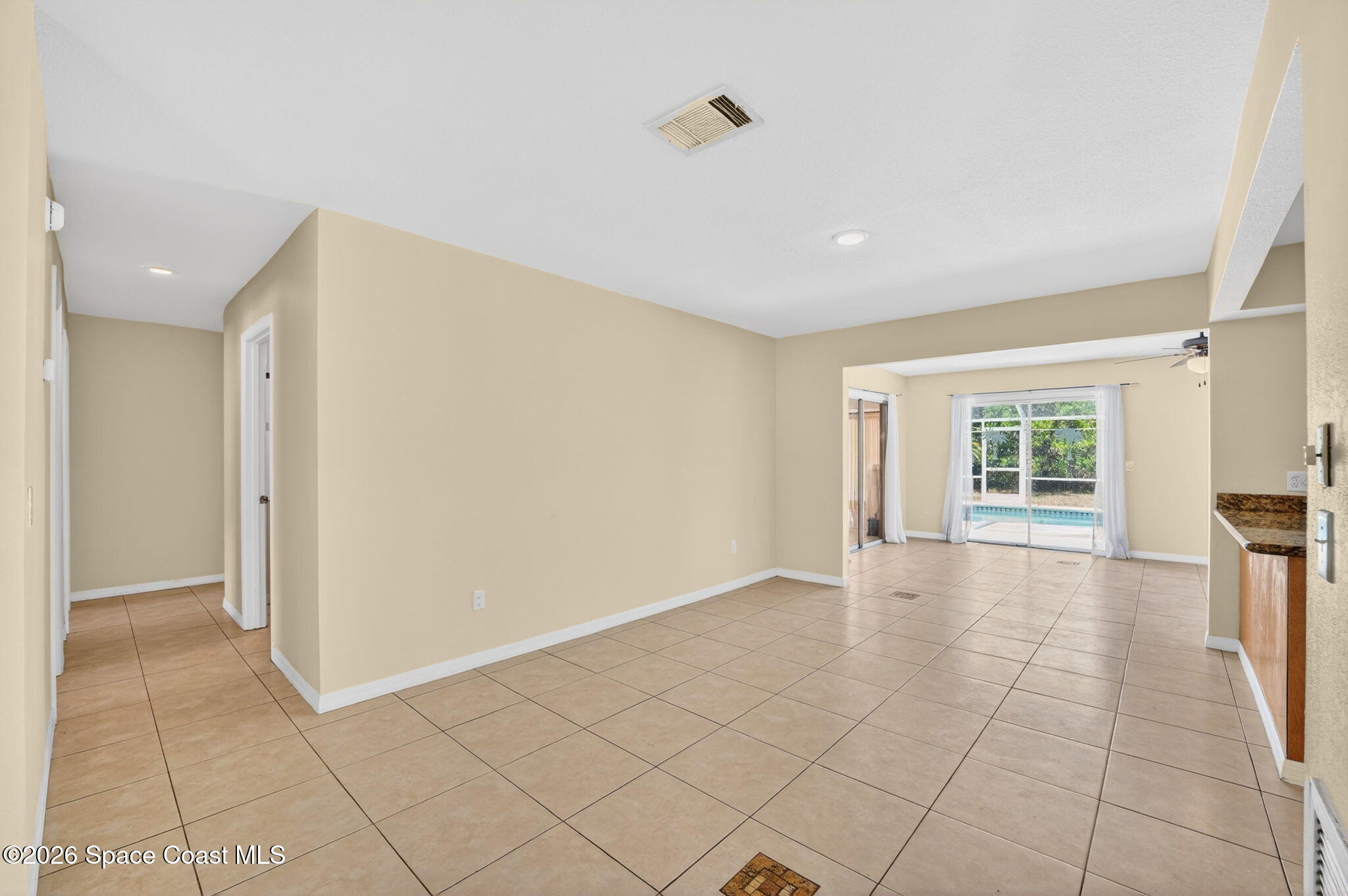 1340 Mariposa Drive NE
