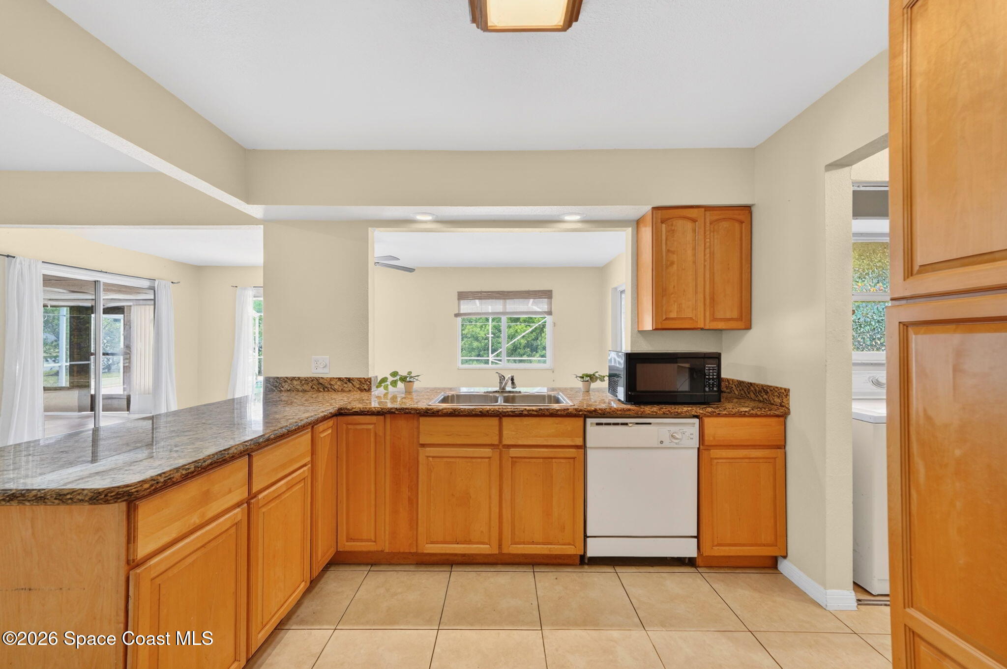 1340 Mariposa Drive NE