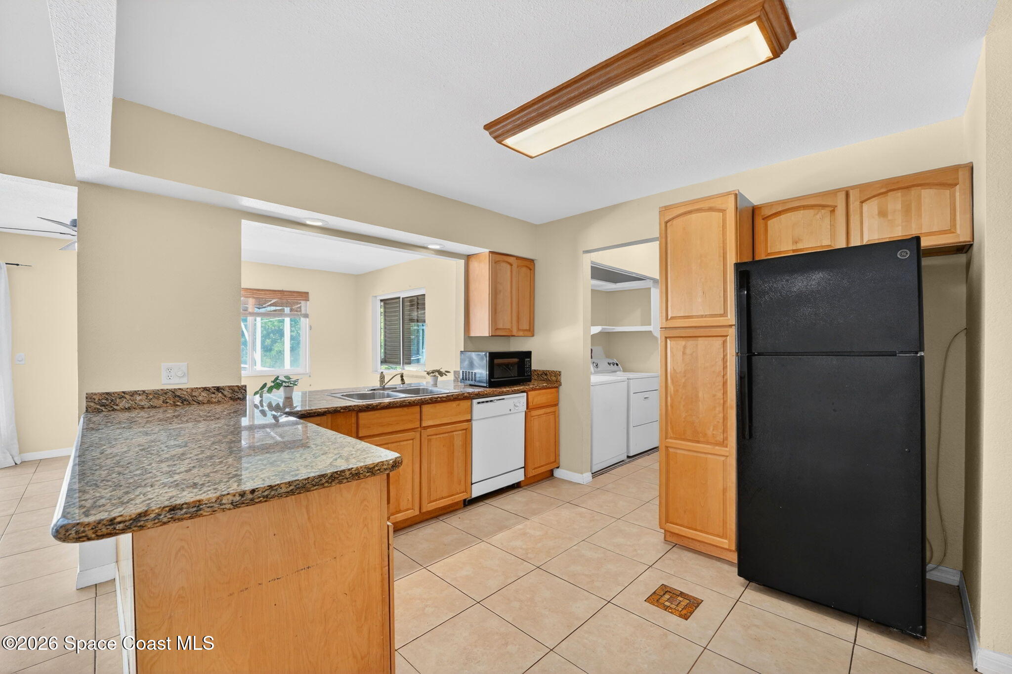 1340 Mariposa Drive NE