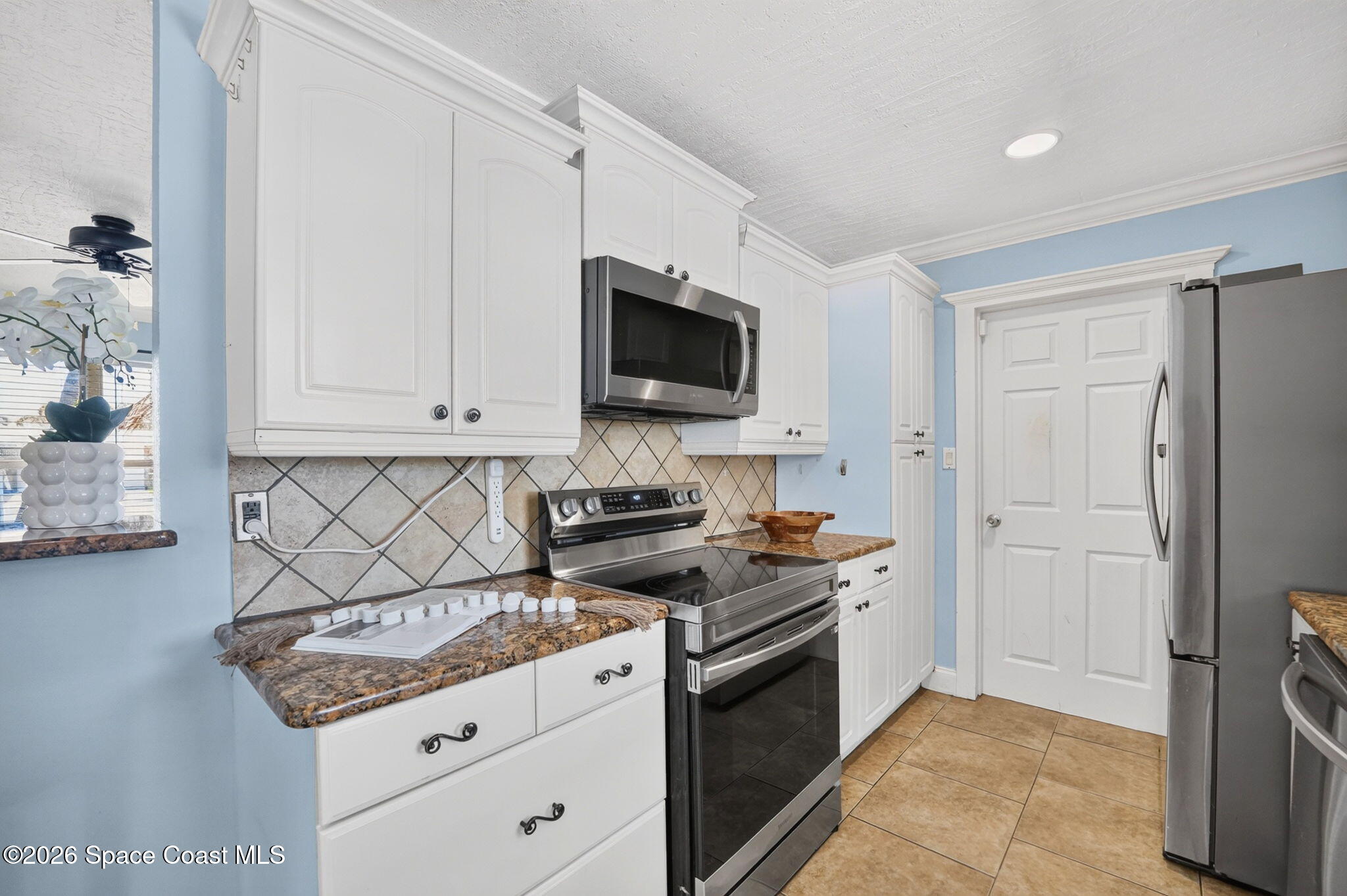 333 Polaris Drive