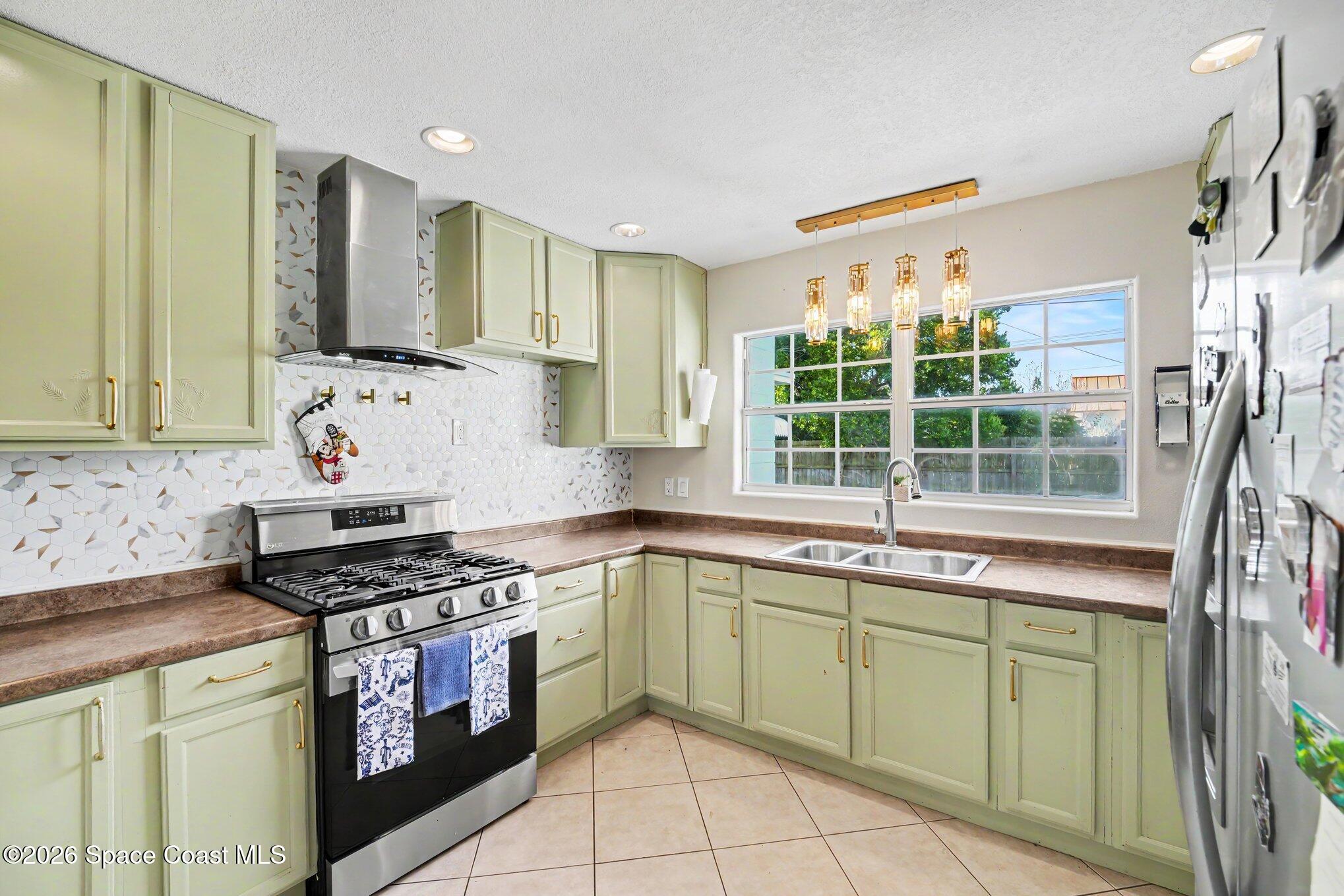 485 Poinciana Drive