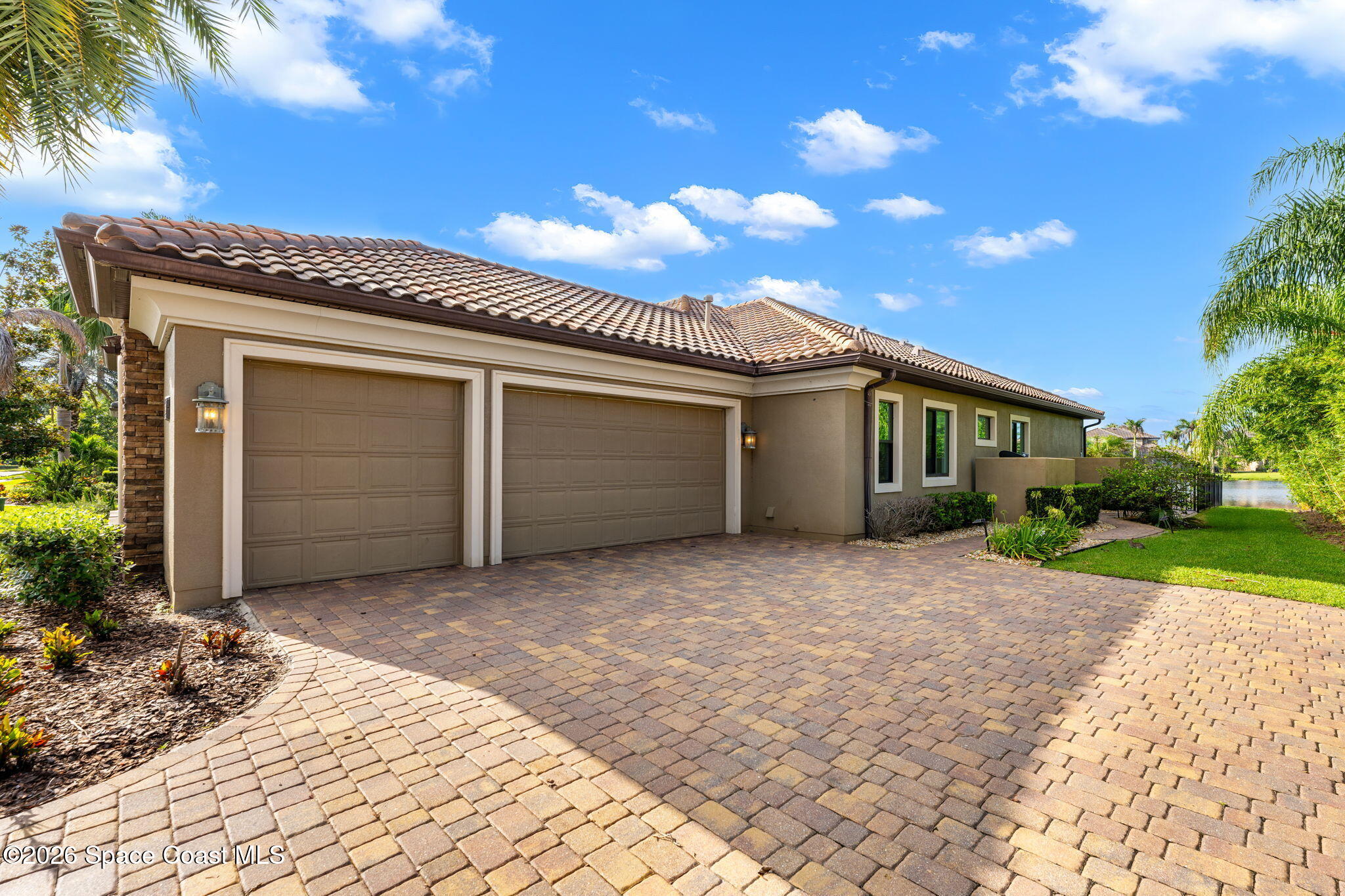 2898 Wyndham Way