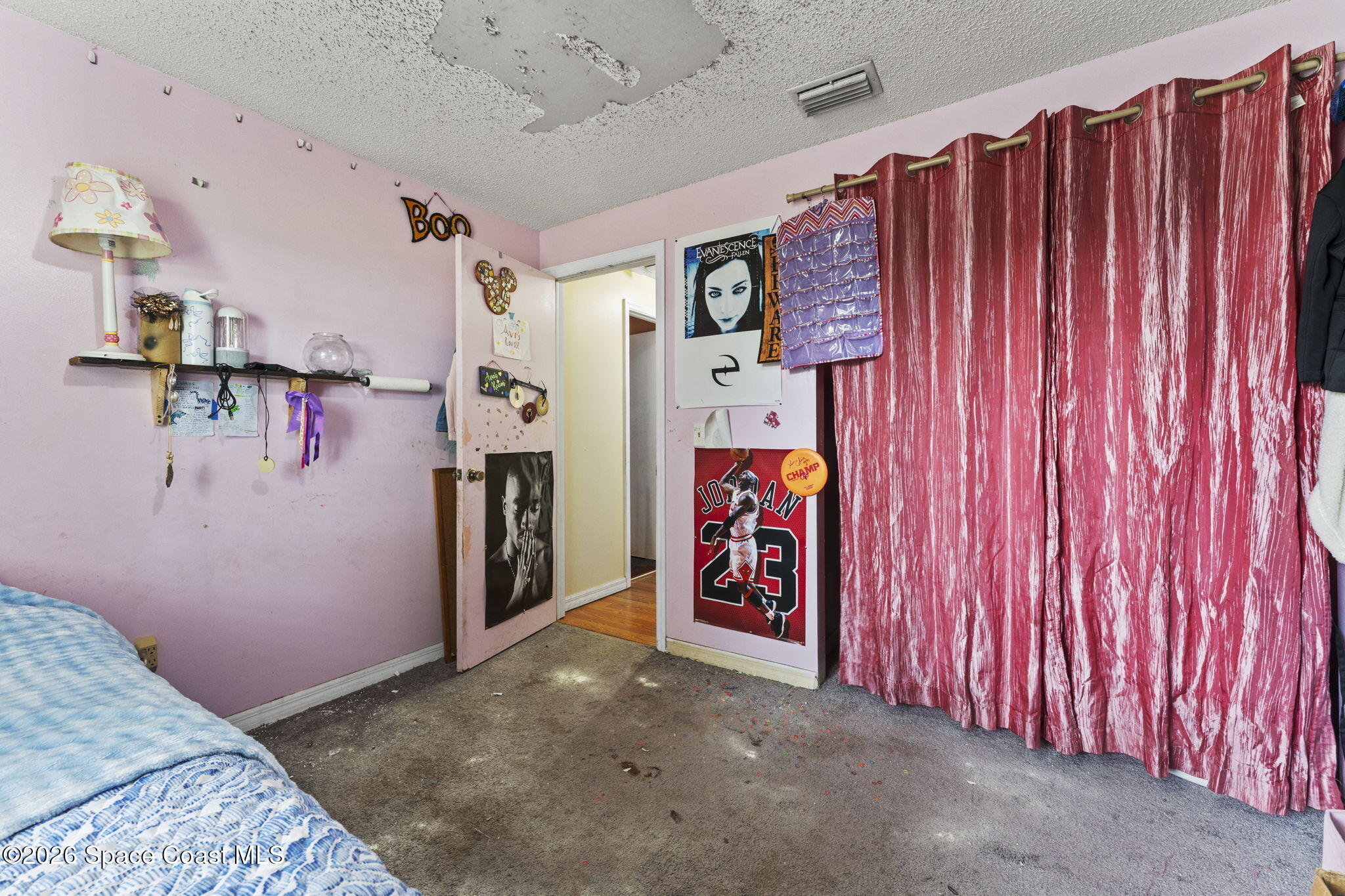 988 Pineland Drive