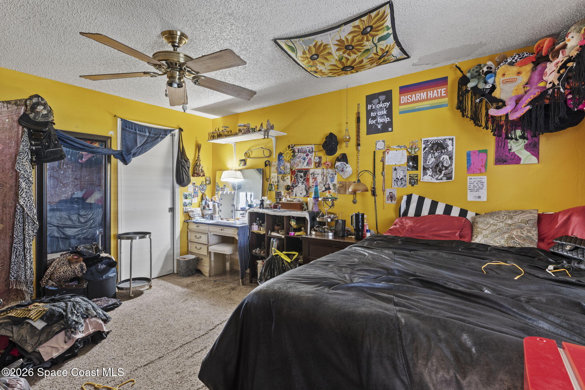 988 Pineland Drive