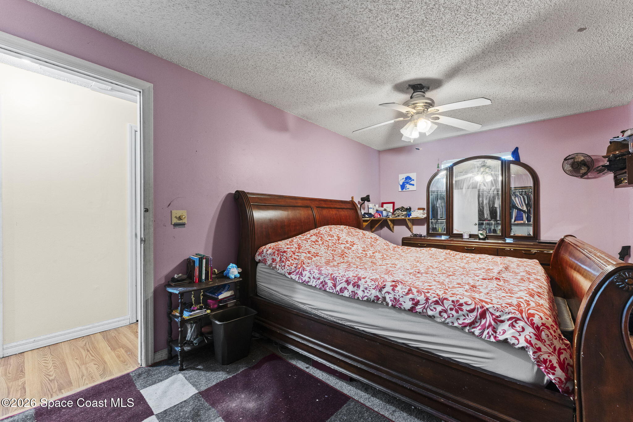 988 Pineland Drive