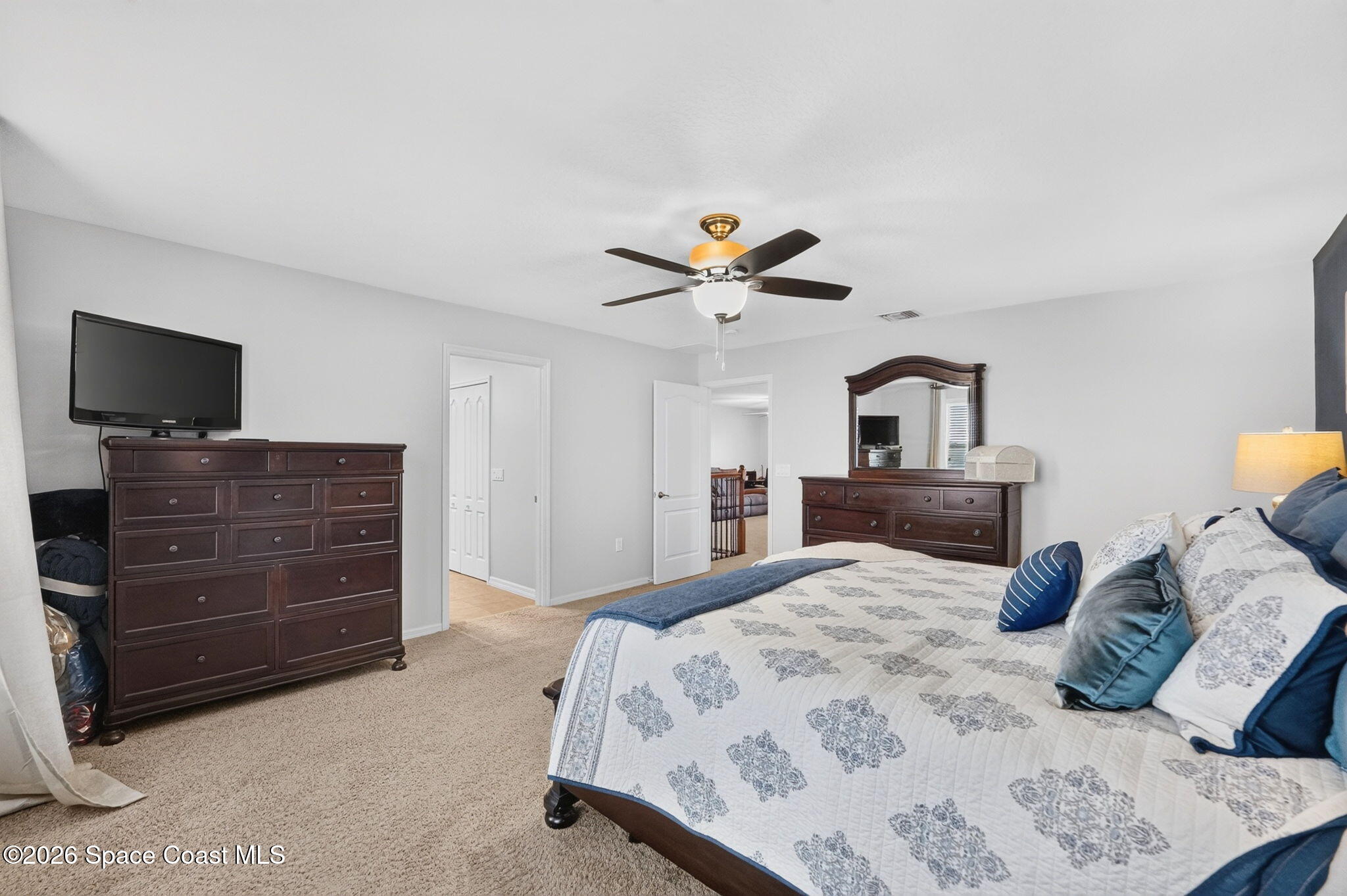 3517 Hollisten Circle