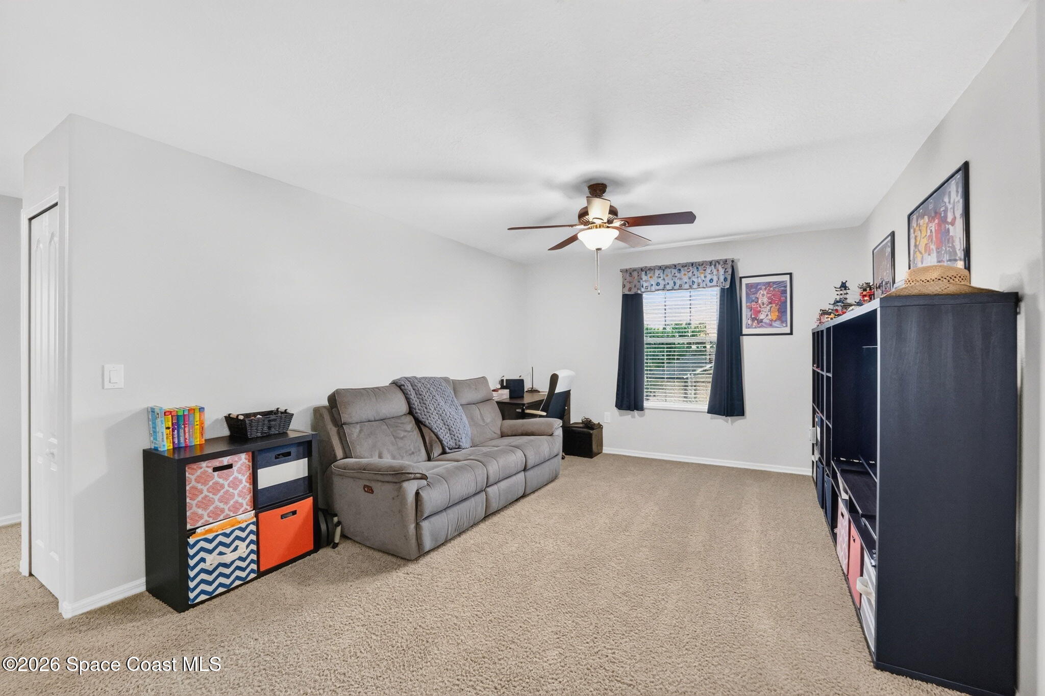 3517 Hollisten Circle
