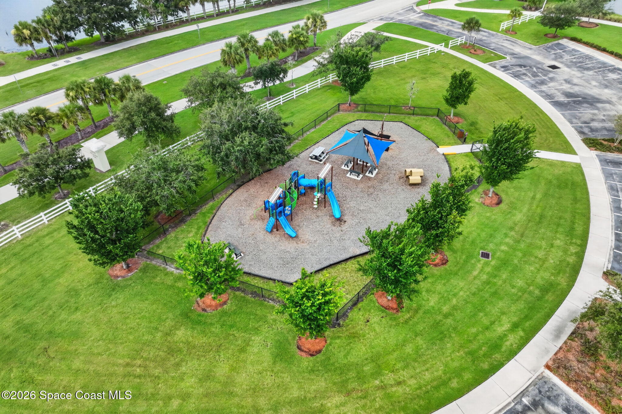 3517 Hollisten Circle