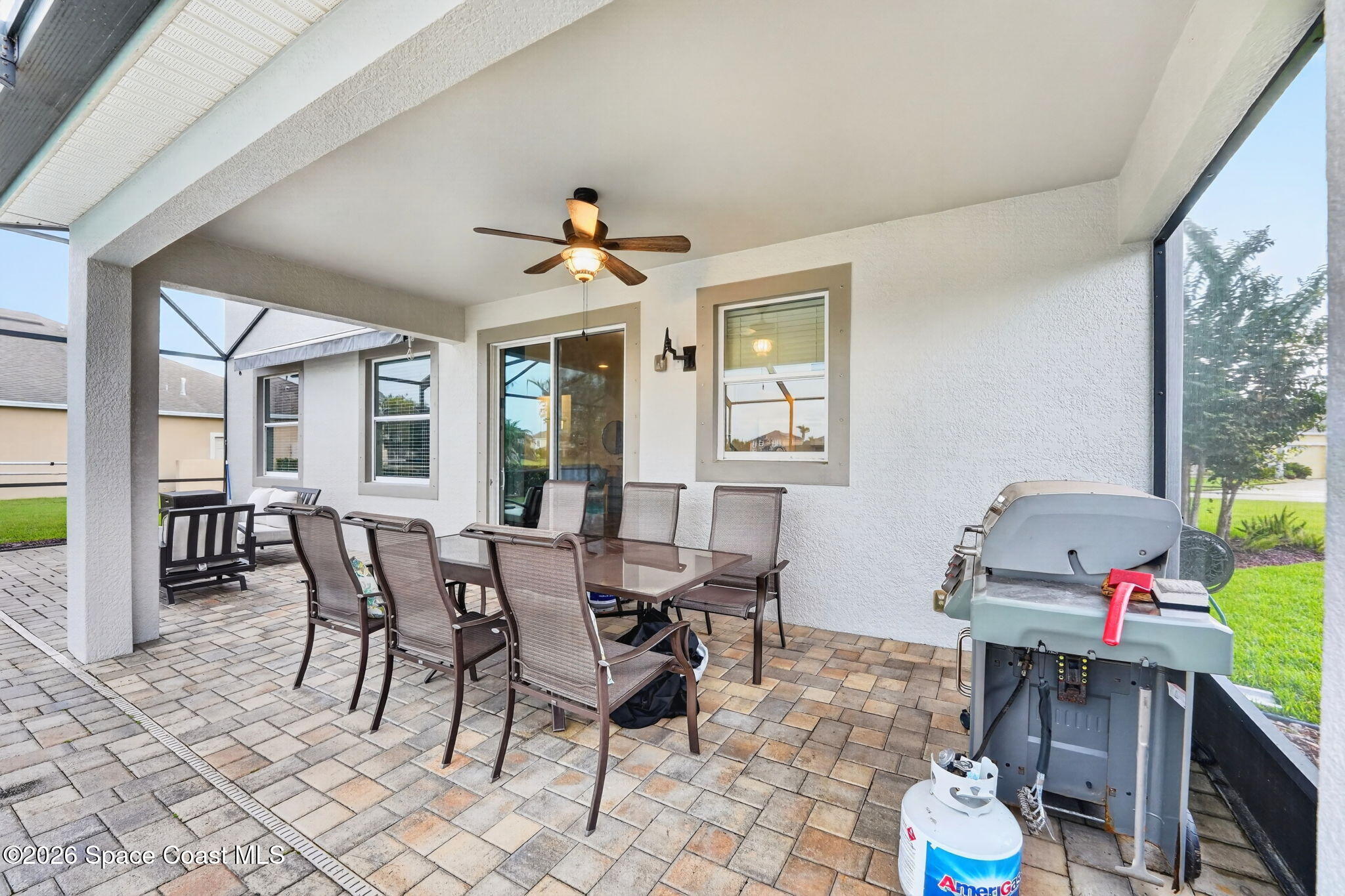3517 Hollisten Circle