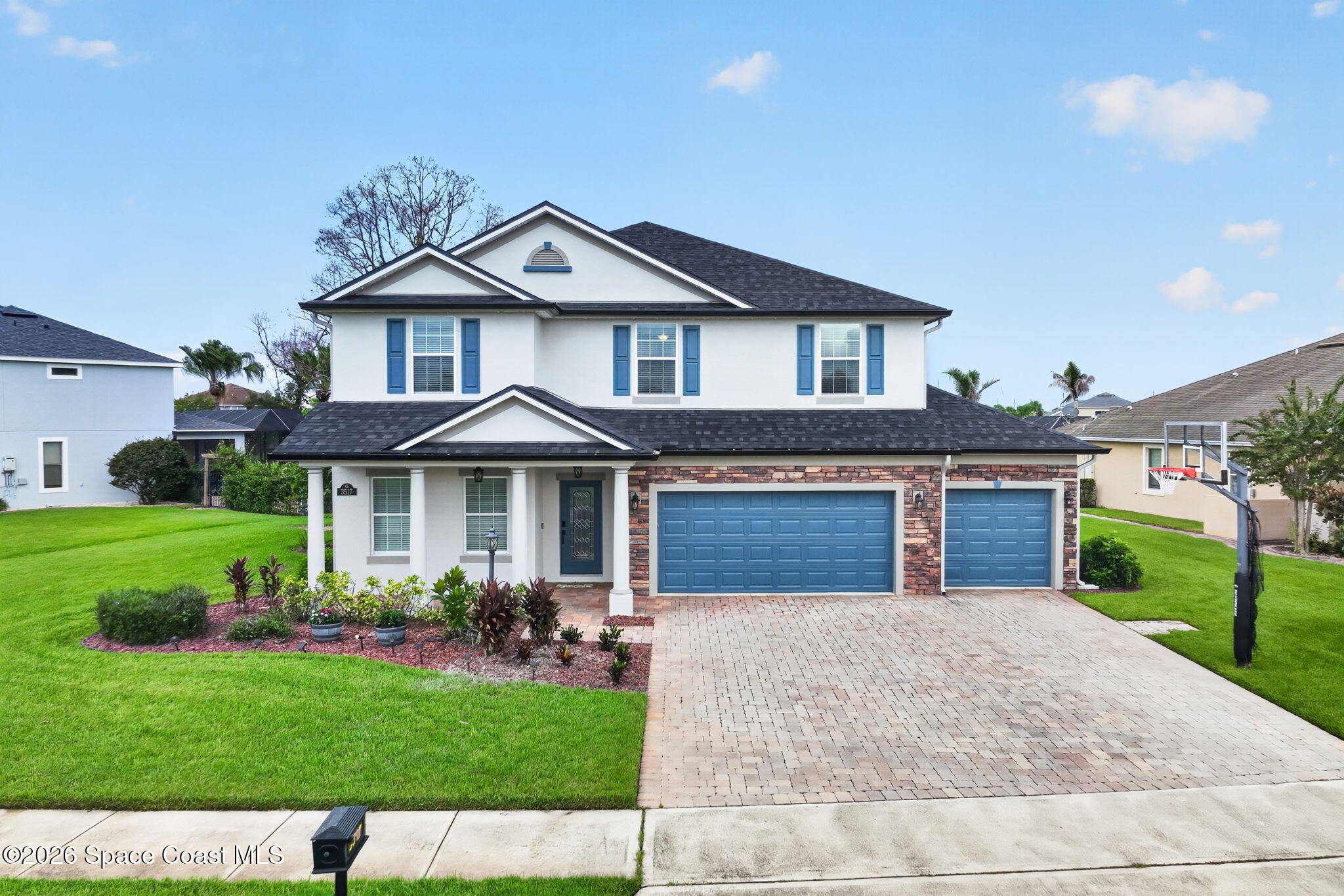 3517 Hollisten Circle