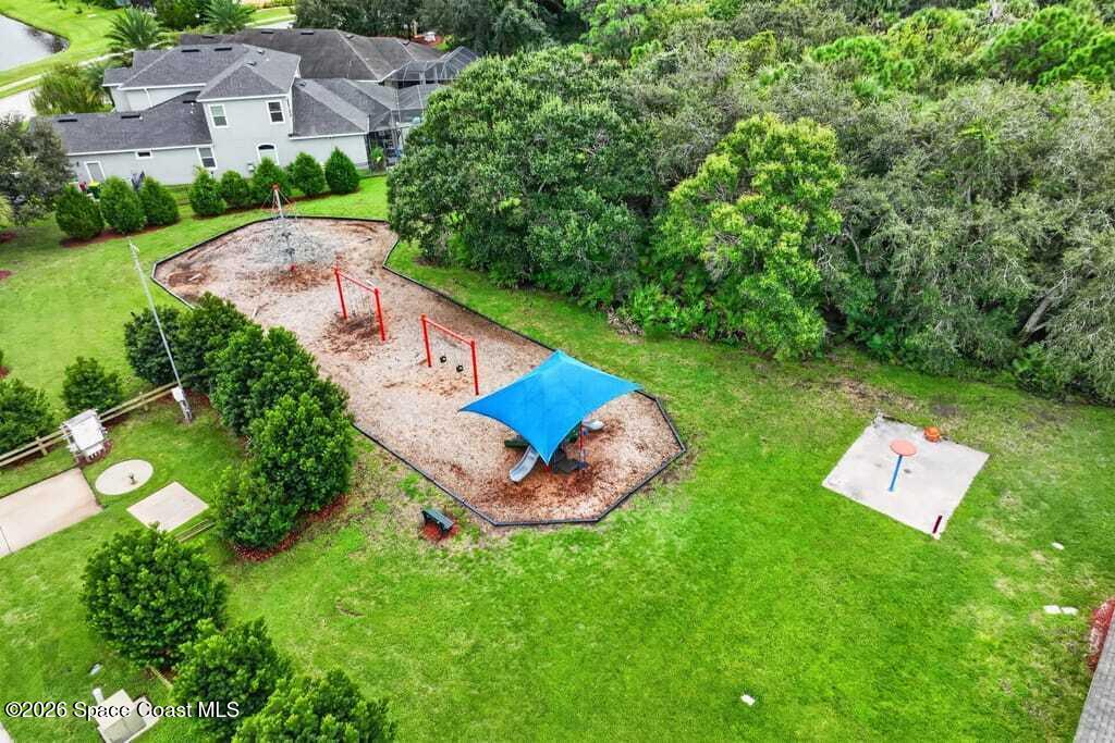 8044 Creshire Court