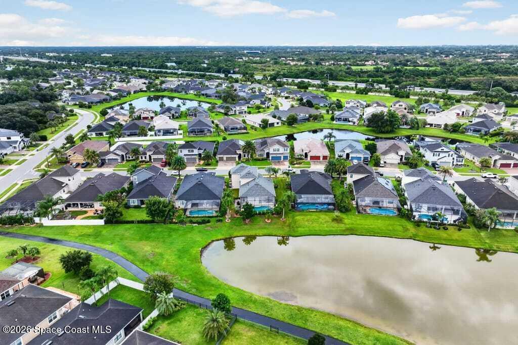 8044 Creshire Court
