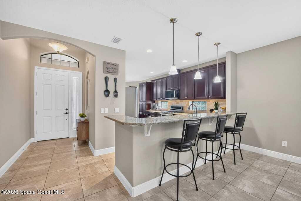 8044 Creshire Court