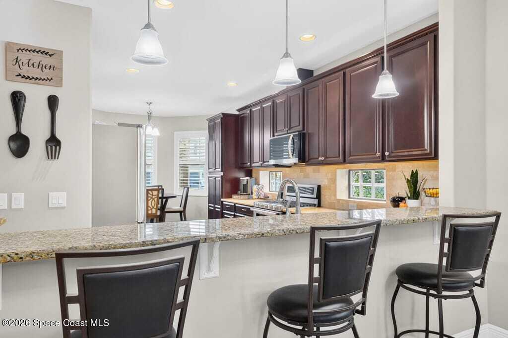 8044 Creshire Court