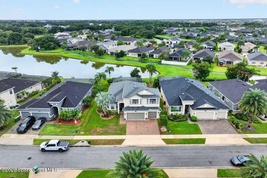 8044 Creshire Court