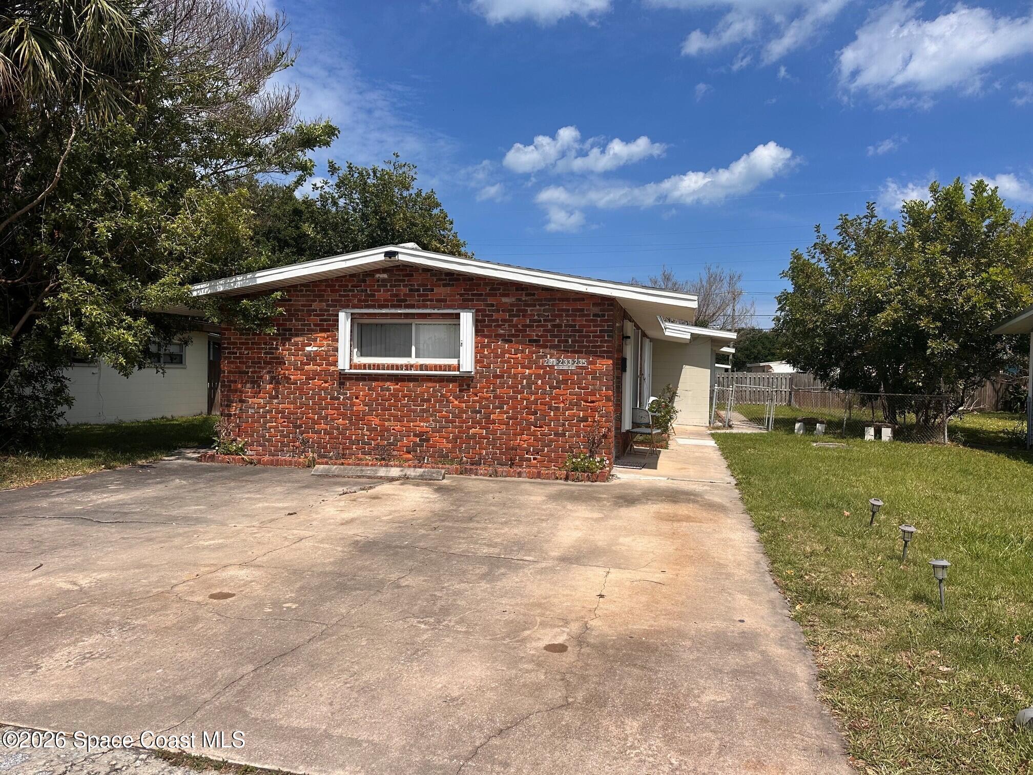 231 Woodland Avenue Unit B