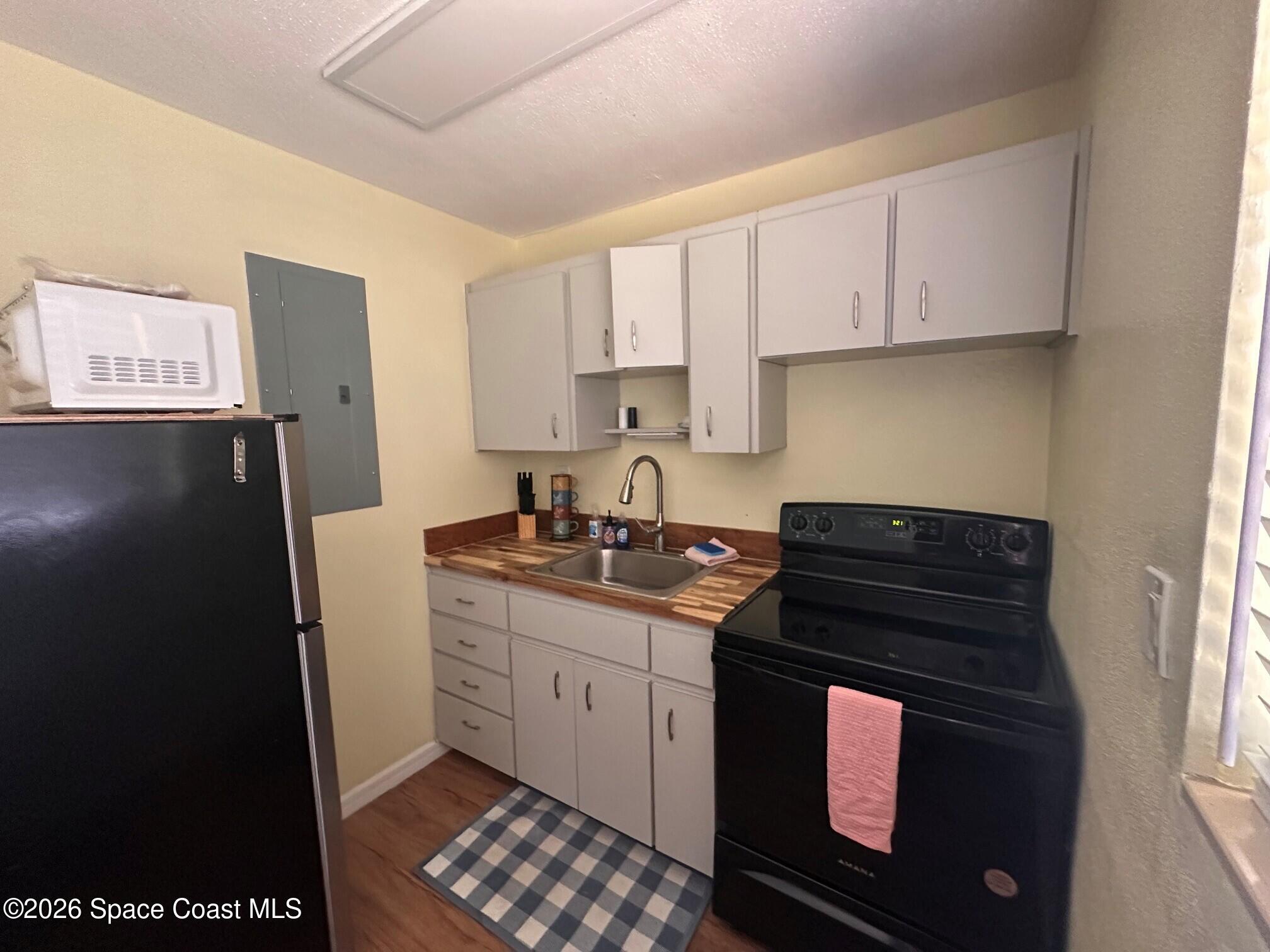 231 Woodland Avenue Unit B