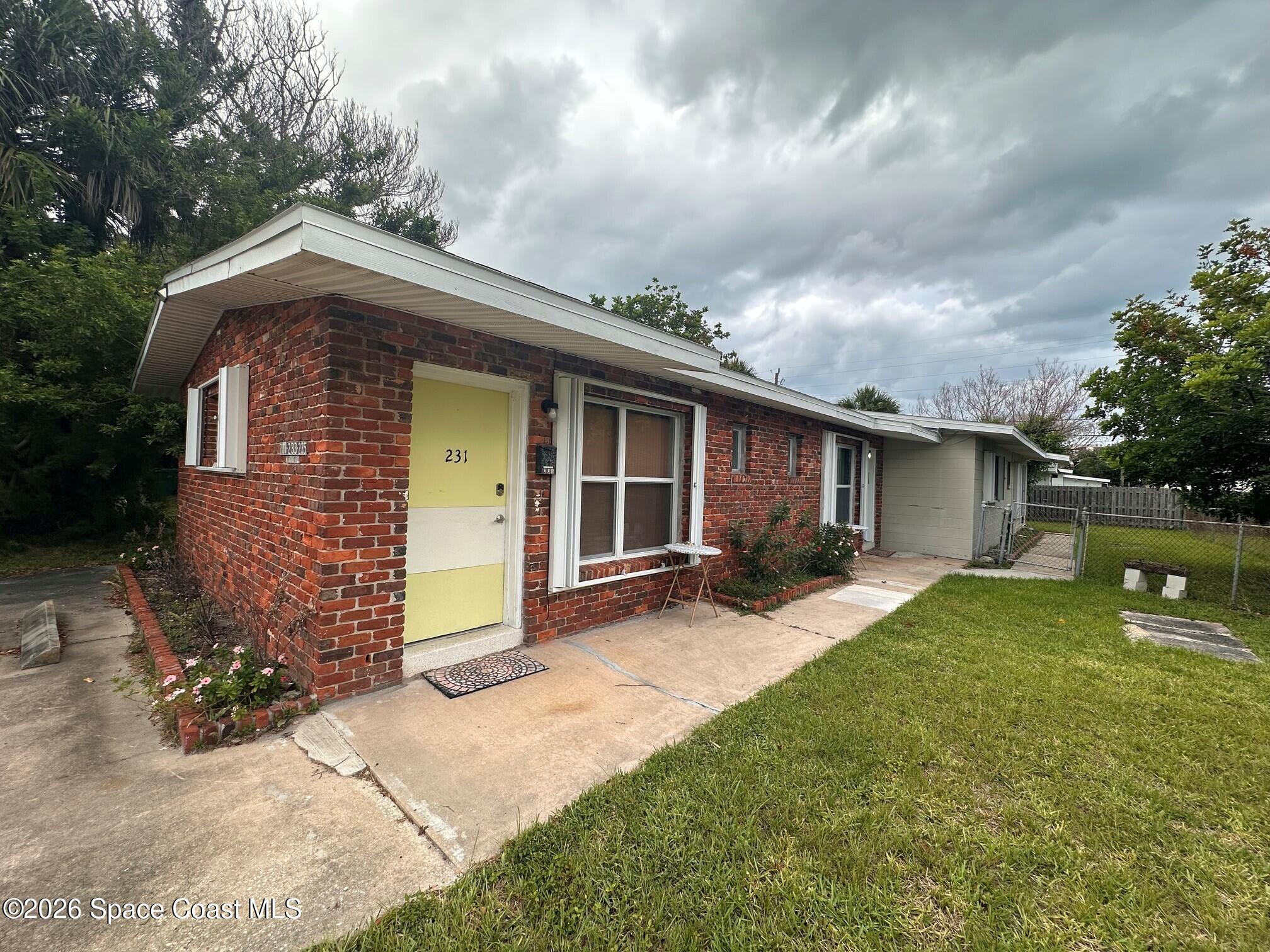 231 Woodland Avenue Unit A