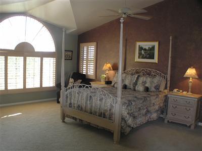 10961 N Black Canyon Court