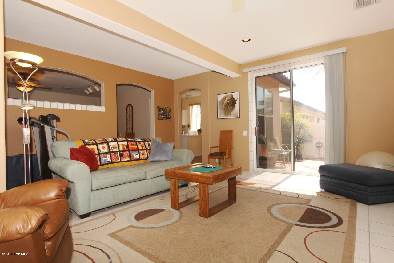 3180 W Northern Cross Trail