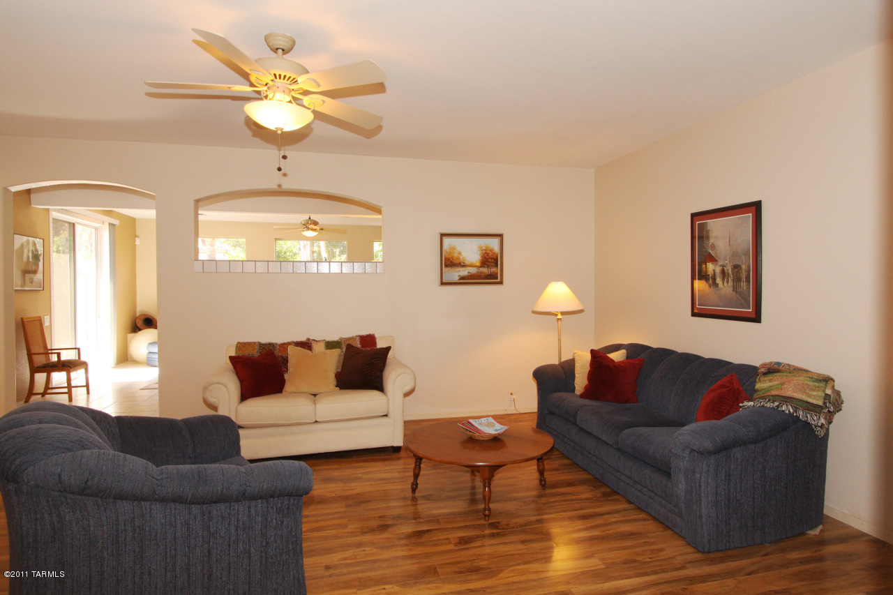 3180 W Northern Cross Trail