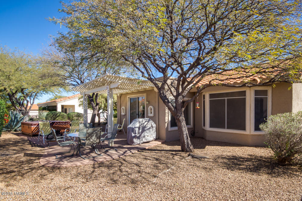 14679 N Windshade Drive