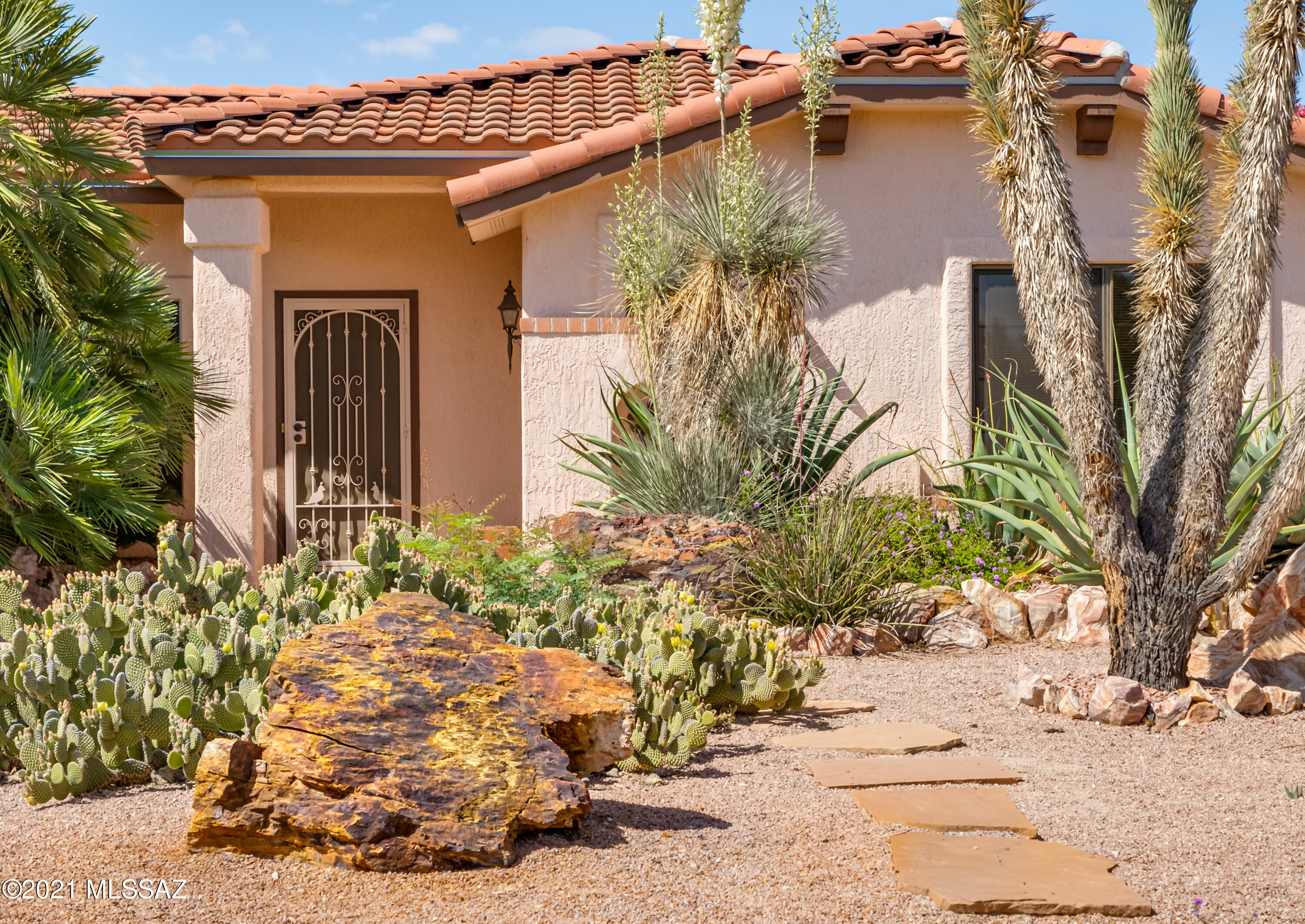 14307 N Alamo Canyon Drive