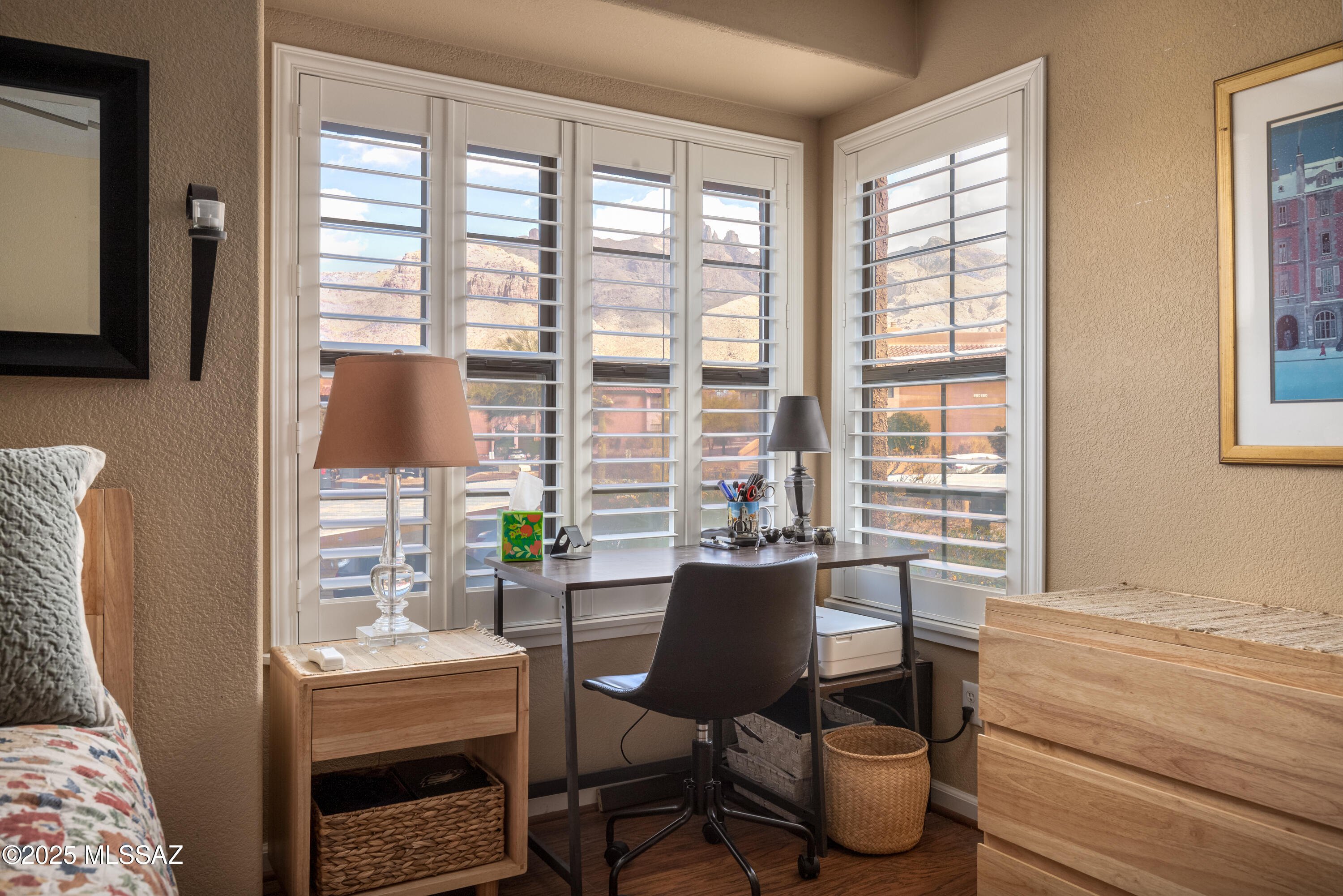 6651 N Campbell Avenue Unit: 243