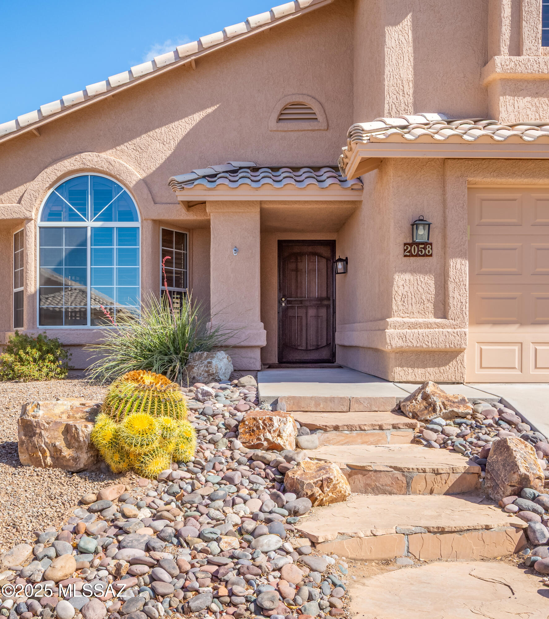 2058 W Three Oaks Drive