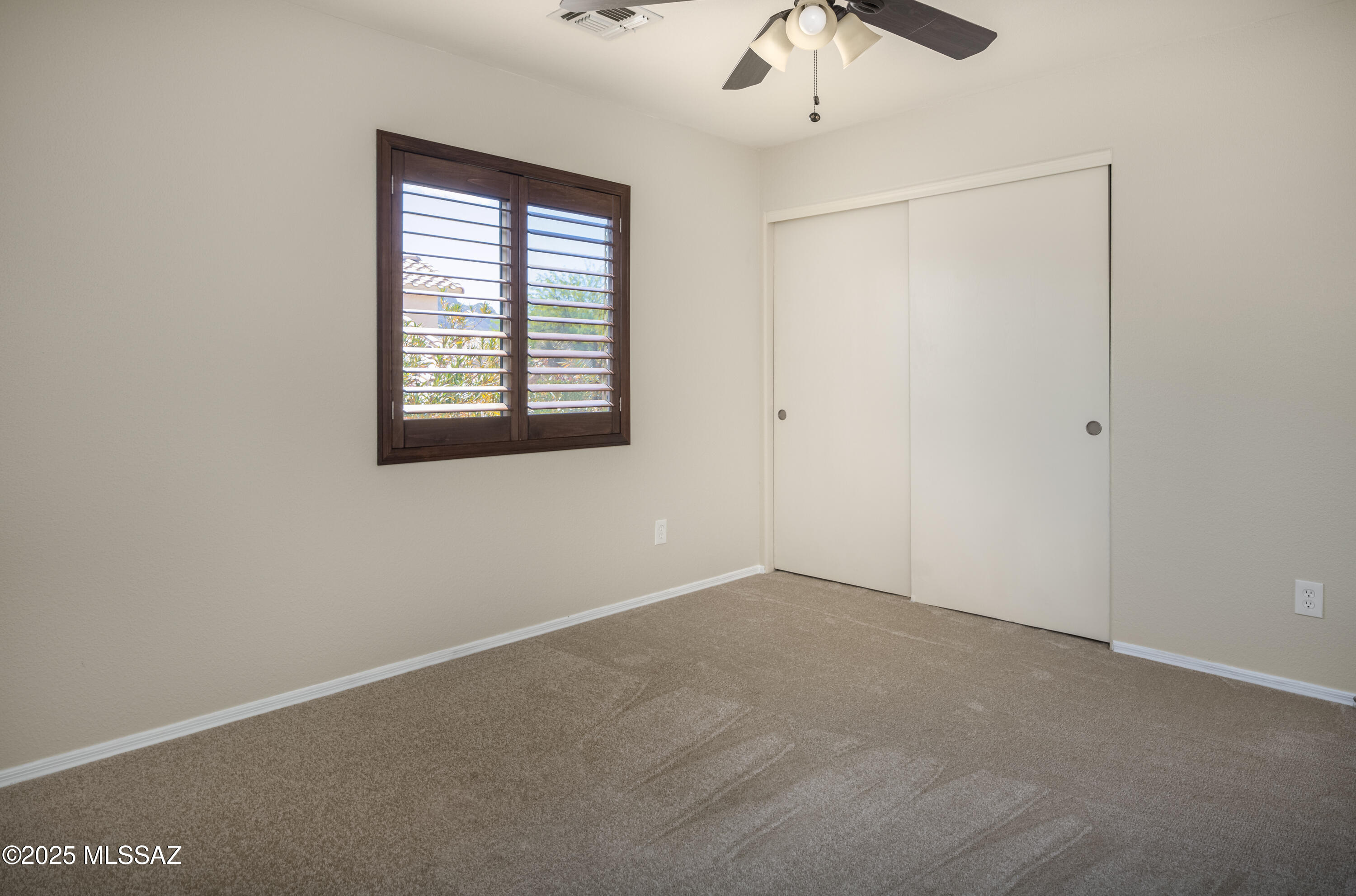 2058 W Three Oaks Drive