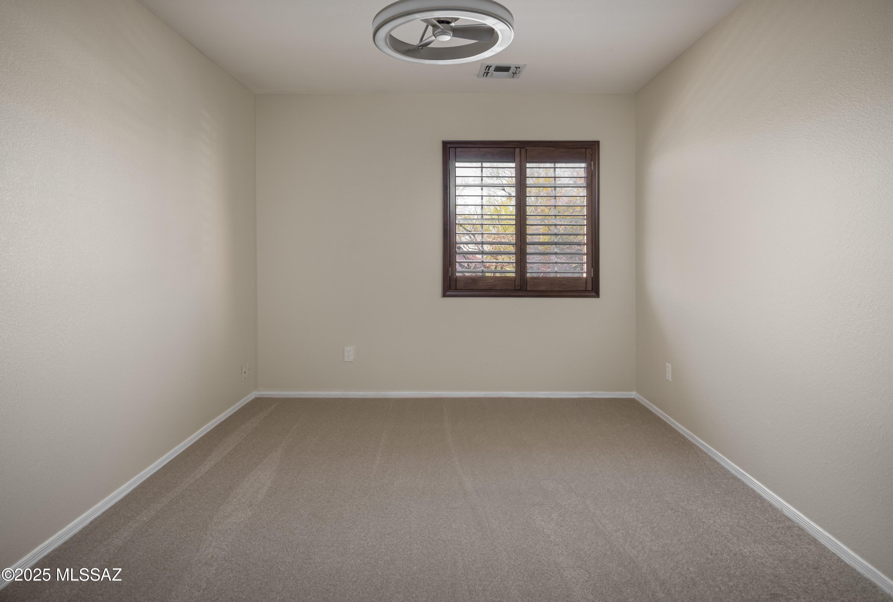 2058 W Three Oaks Drive