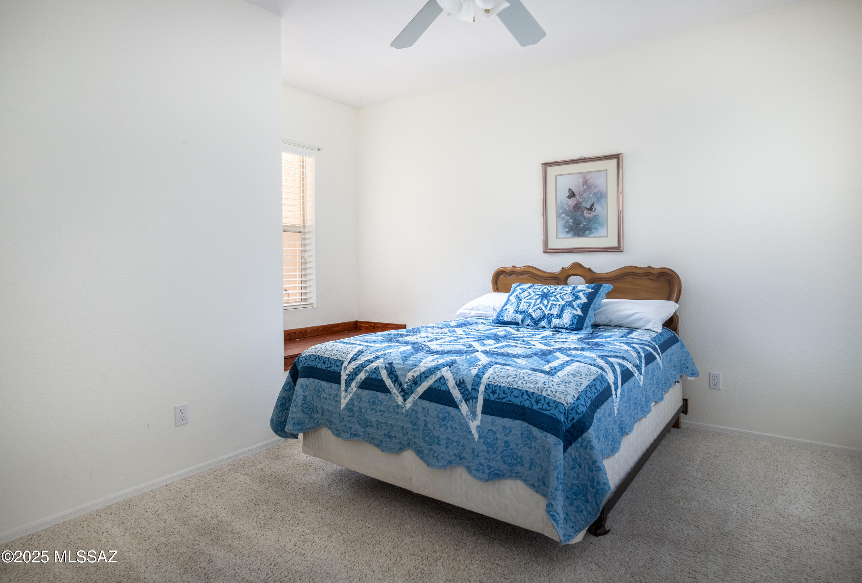 2377 W Catalina View Drive