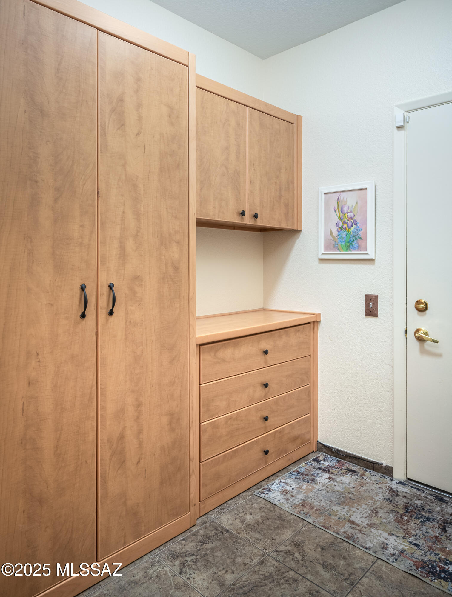 953 E Grass Meadow Place