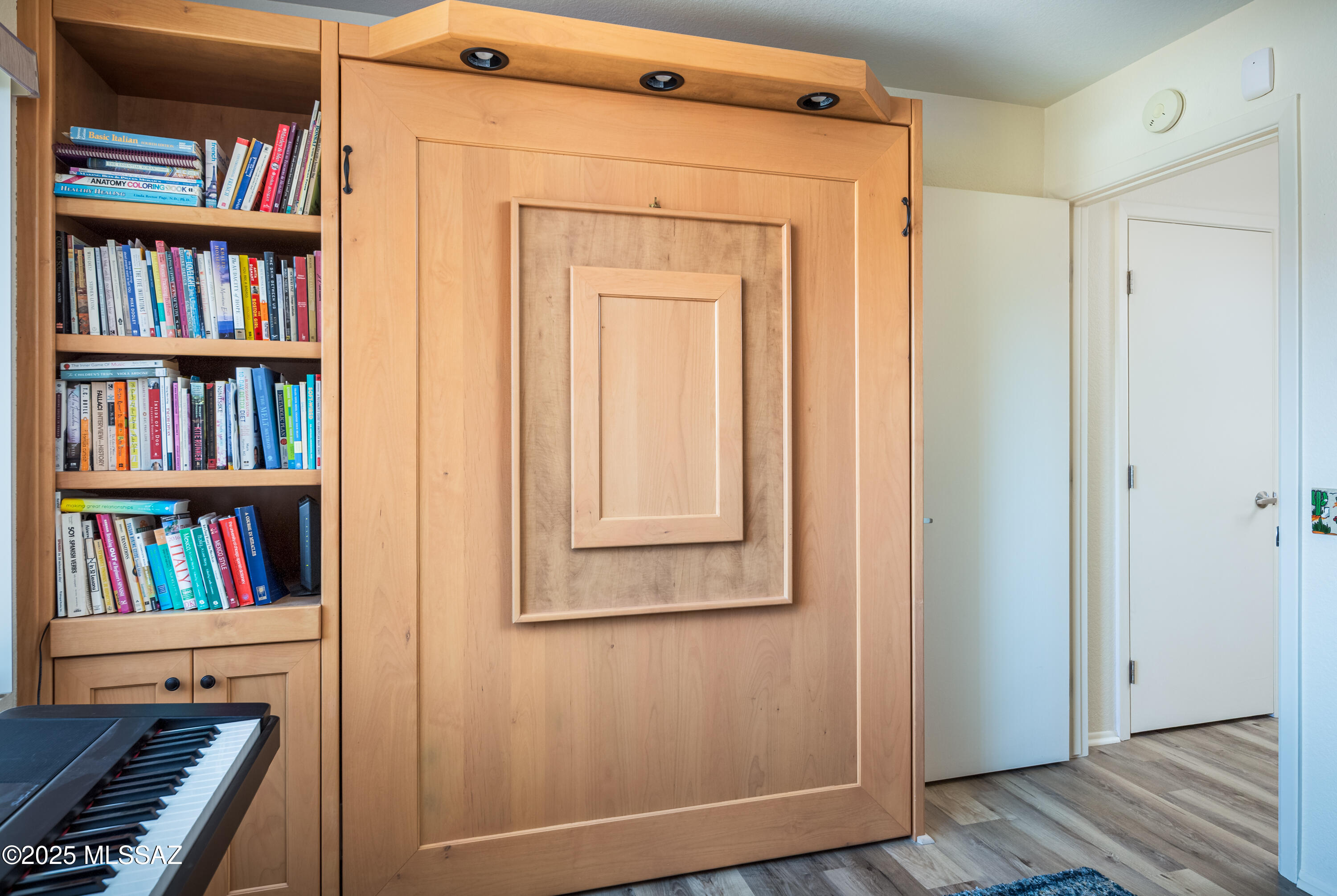 953 E Grass Meadow Place