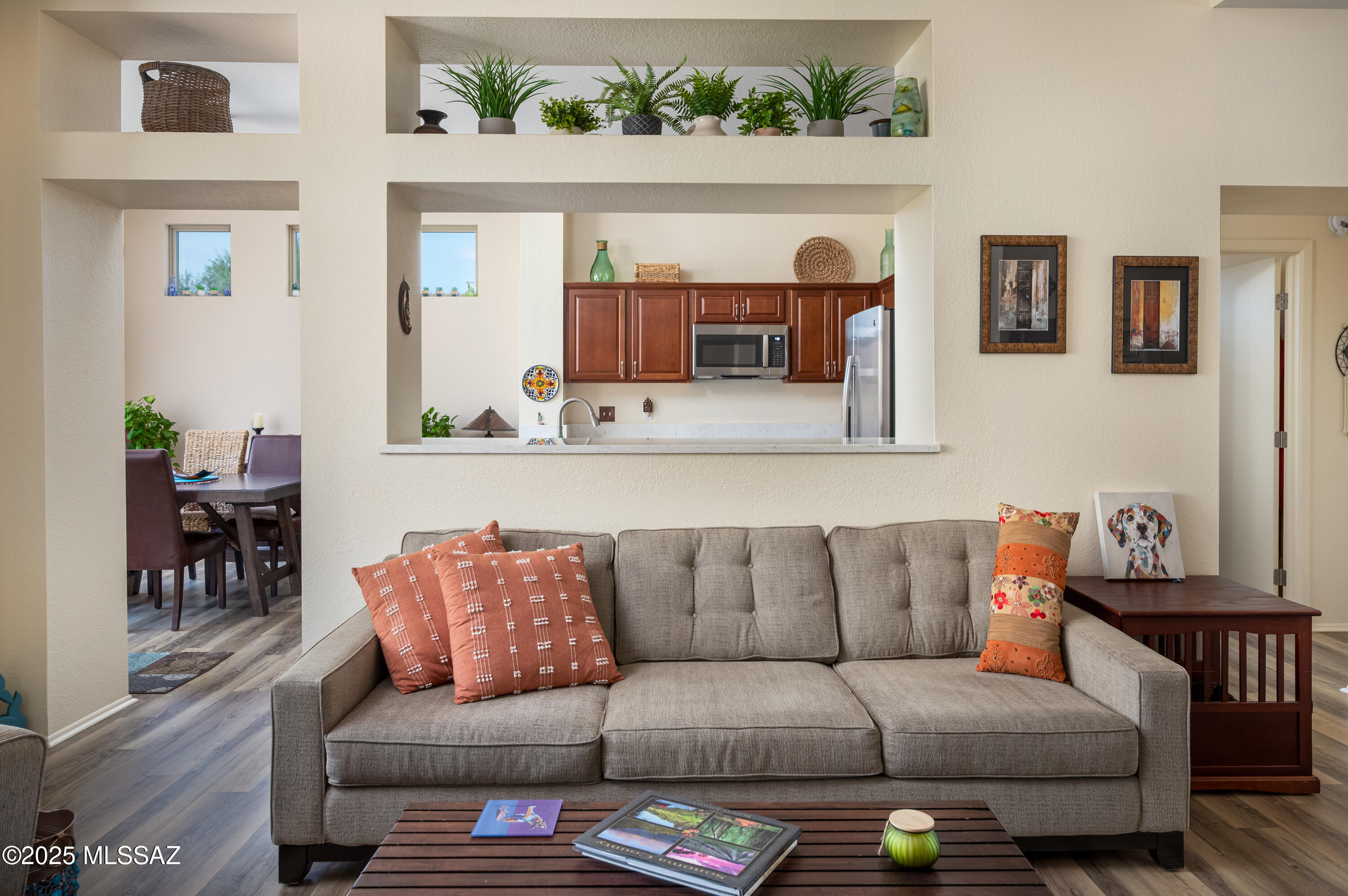 953 E Grass Meadow Place