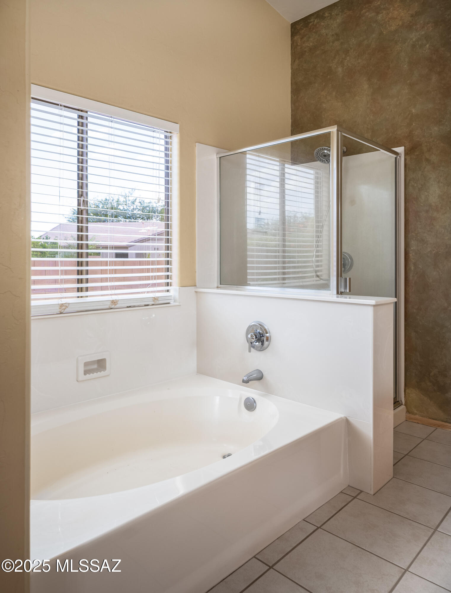 251 W La Veta Court