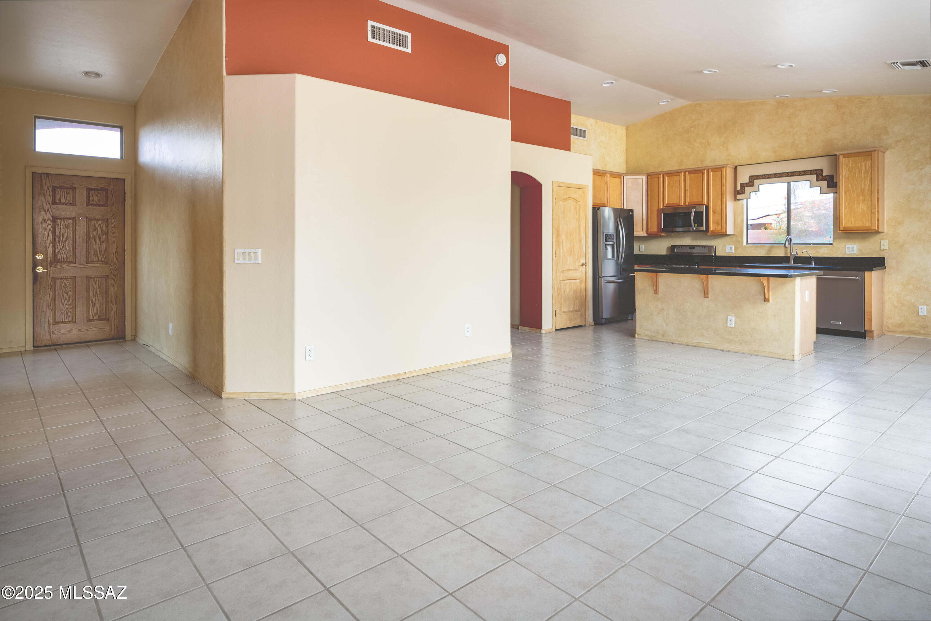 251 W La Veta Court