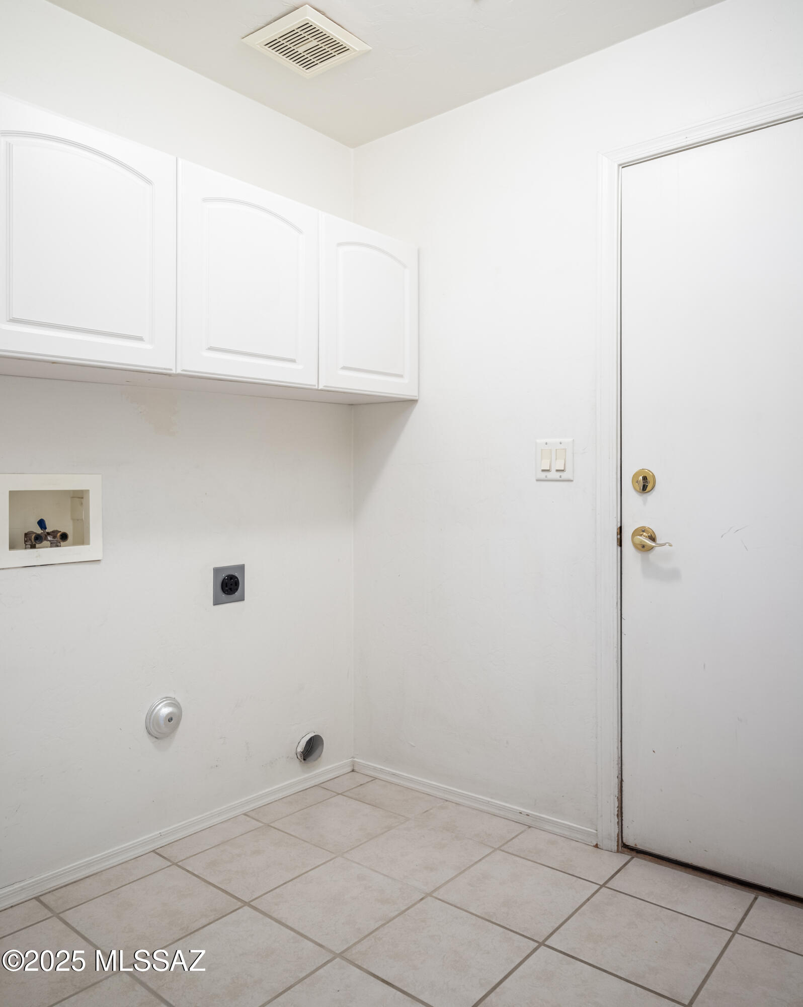 251 W La Veta Court