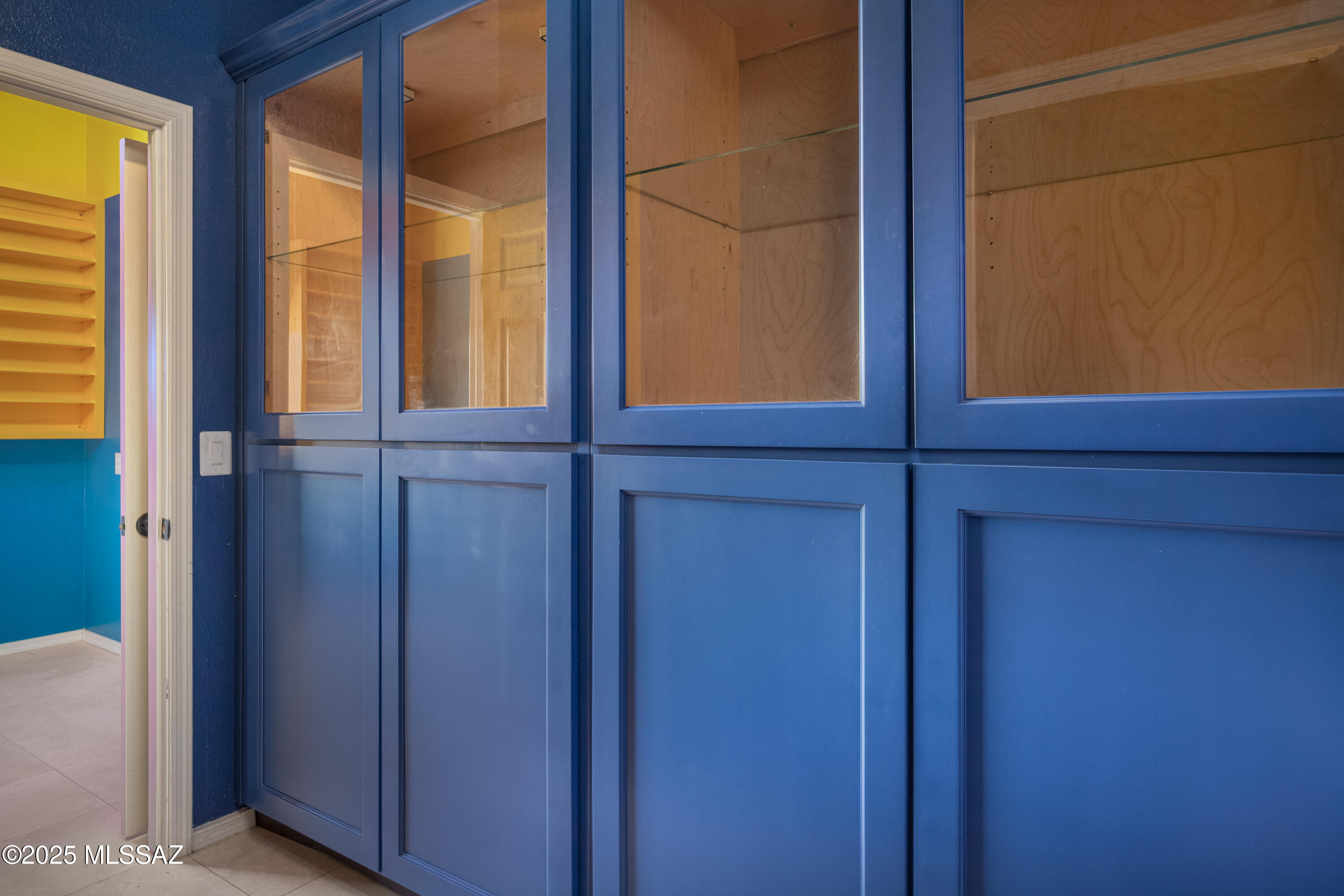 1191 E Versailles Drive