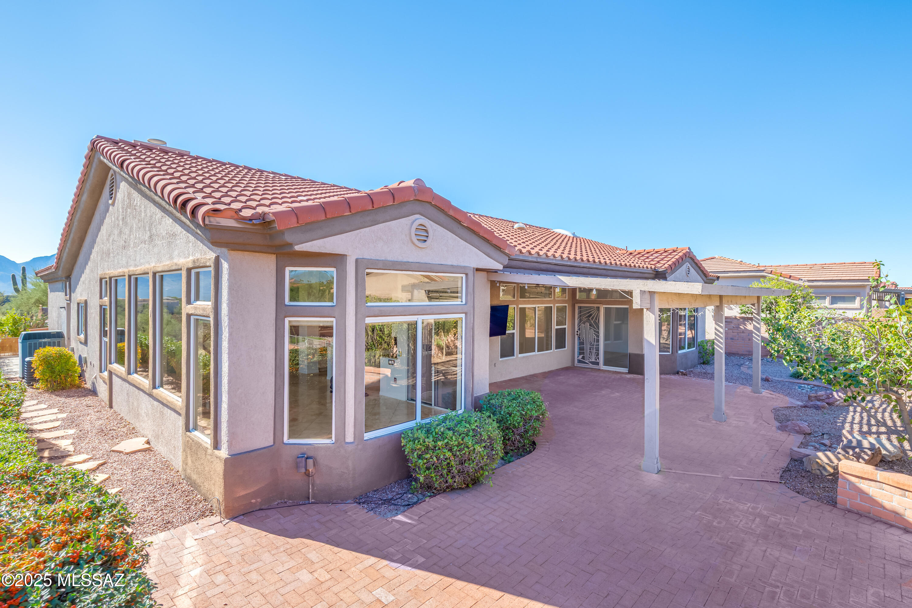 1191 E Versailles Drive