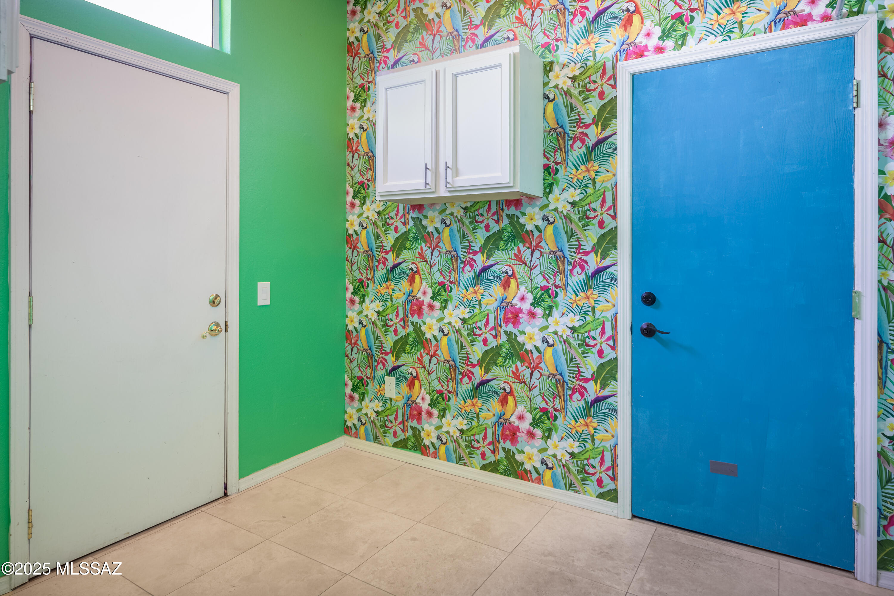 1191 E Versailles Drive